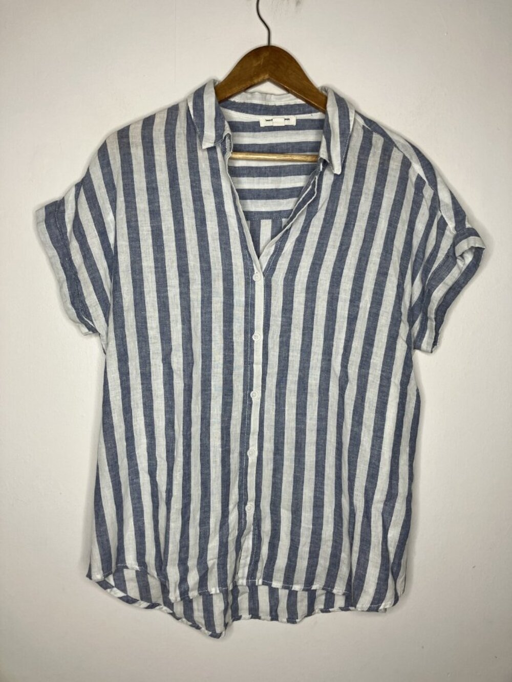 Beachlunchlounge Women's Blue White Stripe Linen Blend Button Down Top Large